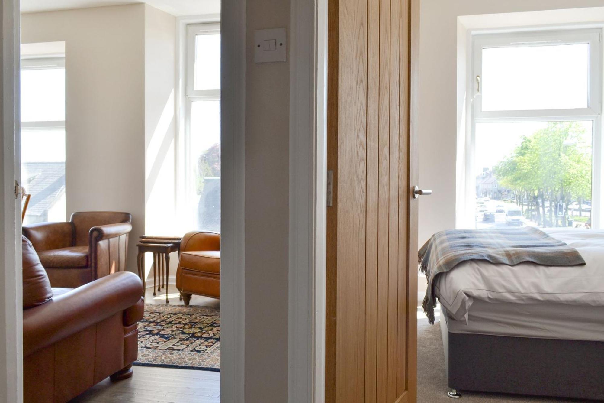 אינברורי Inver House Apartment מראה חיצוני תמונה
