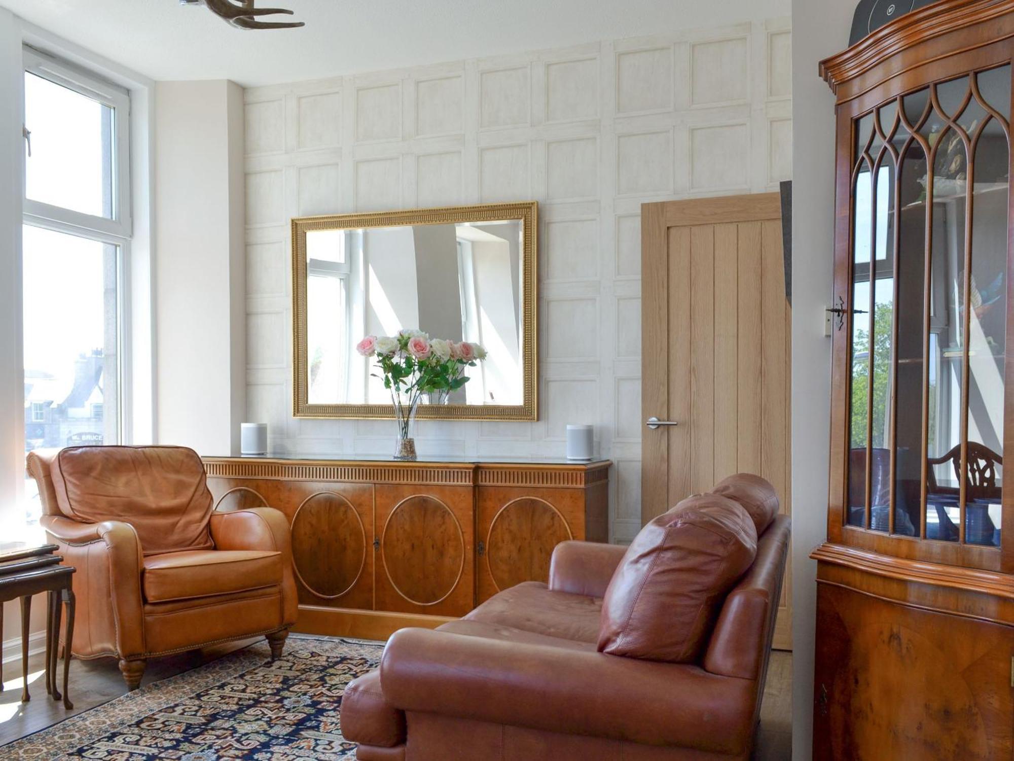 אינברורי Inver House Apartment מראה חיצוני תמונה